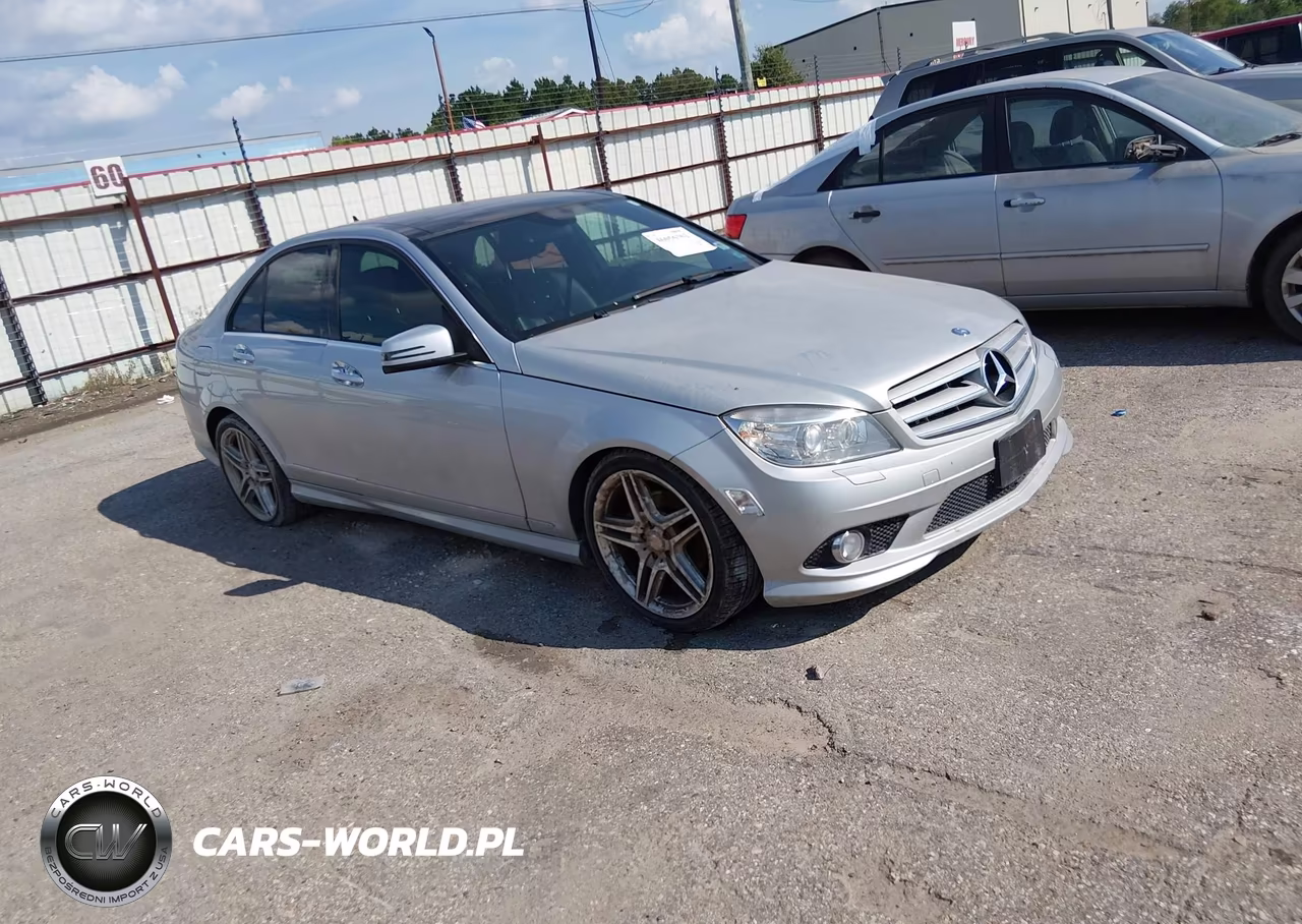 2010 Mercedes-Benz C 300 Luxury 4Matic-Sport 4Matic – zdjęcie 1 z 15