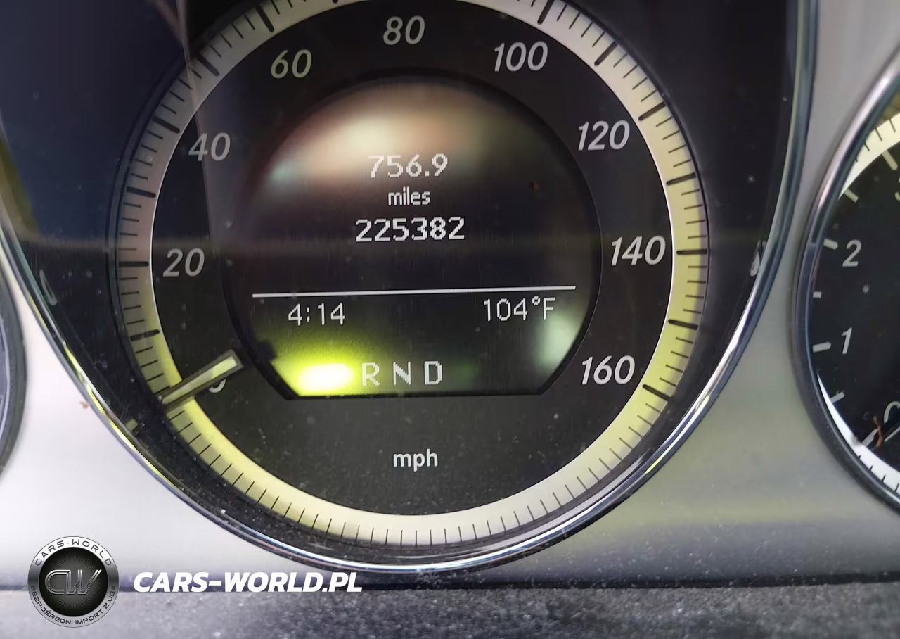 2010 Mercedes-Benz C 300 Luxury 4Matic-Sport 4Matic VIN:WDDGF8BBXAR093509 - 14