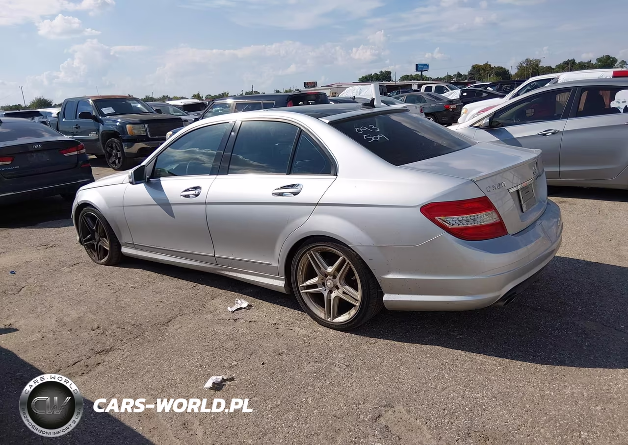 2010 Mercedes-Benz C 300 Luxury 4Matic-Sport 4Matic VIN:WDDGF8BBXAR093509 - 3