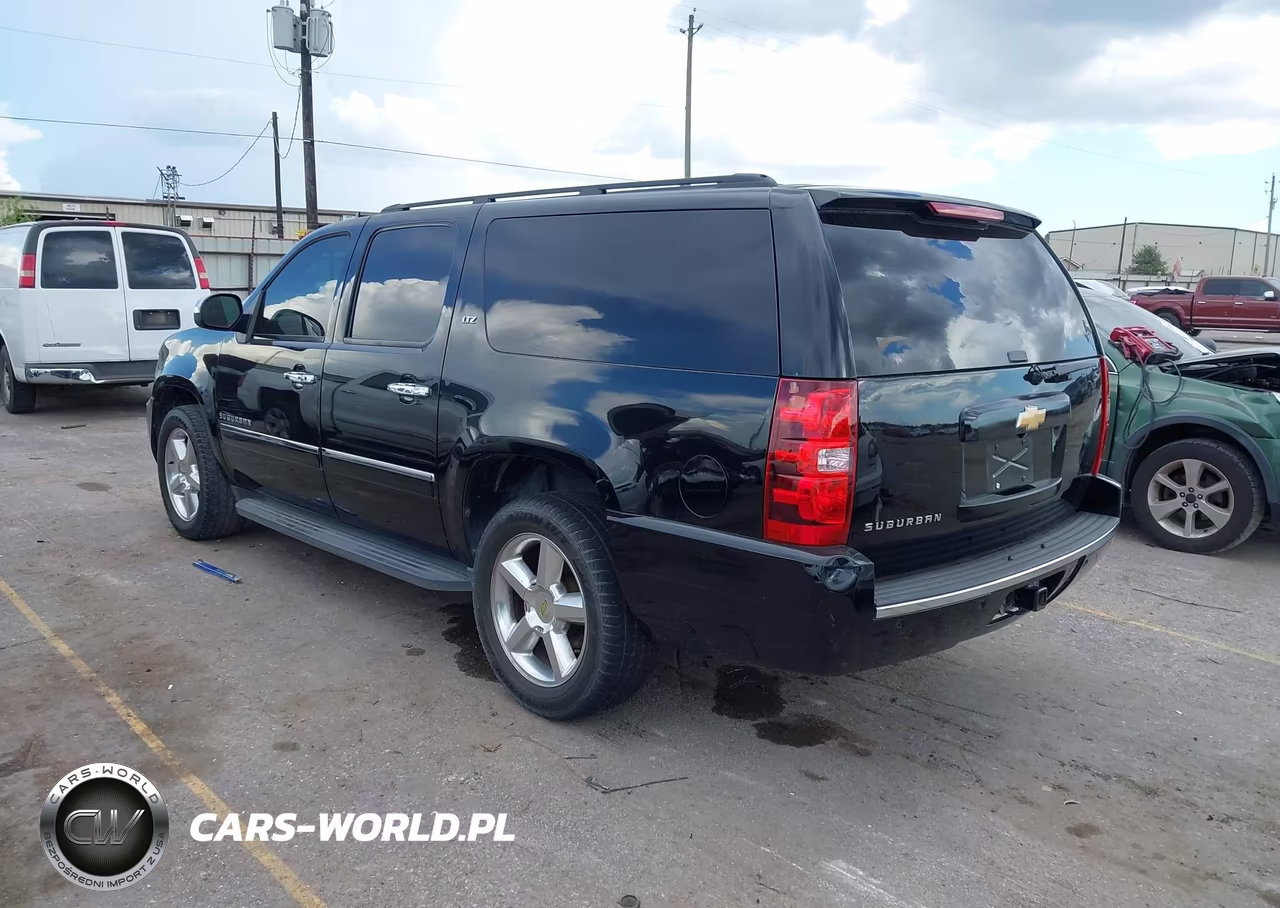 2013 Chevrolet Suburban 1500 Ltz VIN:1GNSCKE09DR254836 - 3