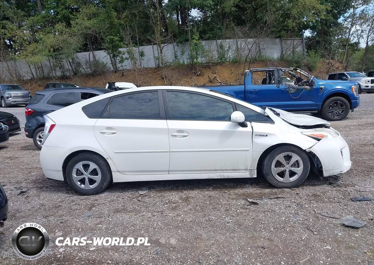 2014 Toyota Prius VIN:JTDKN3DU3E0376272 - 13