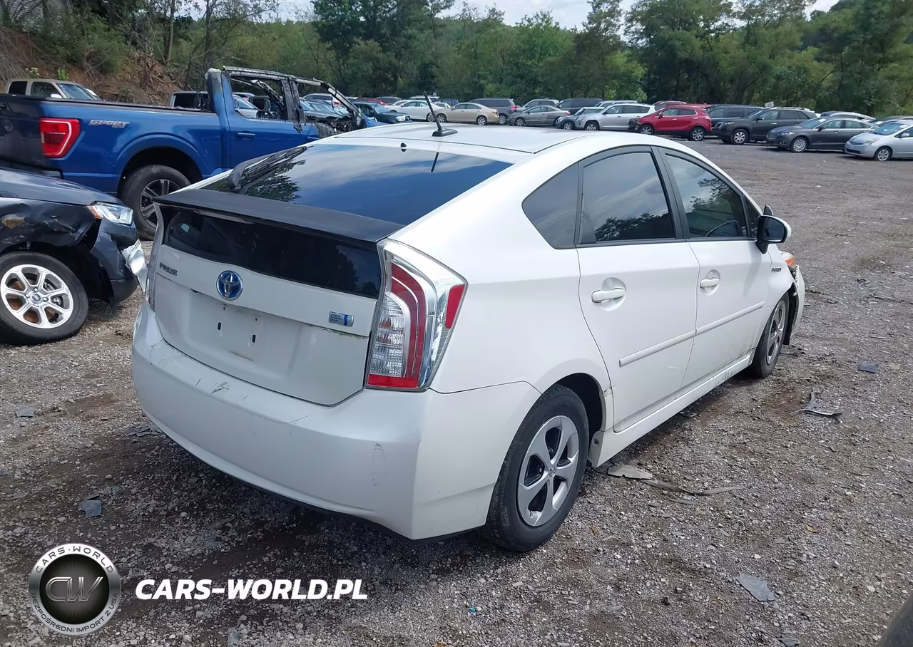 2014 Toyota Prius VIN:JTDKN3DU3E0376272 - 4
