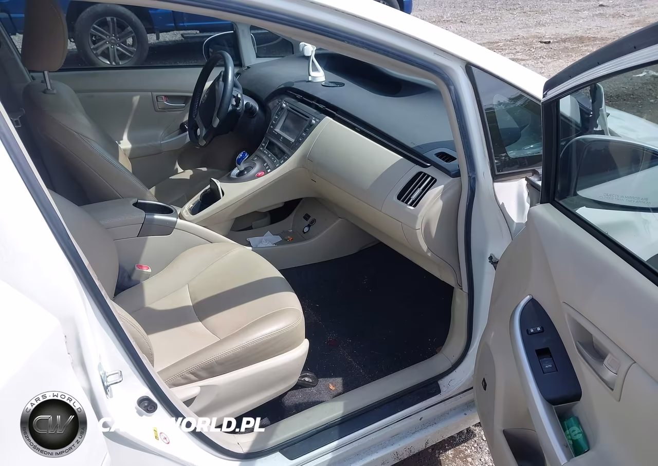 2014 Toyota Prius VIN:JTDKN3DU3E0376272 - 5