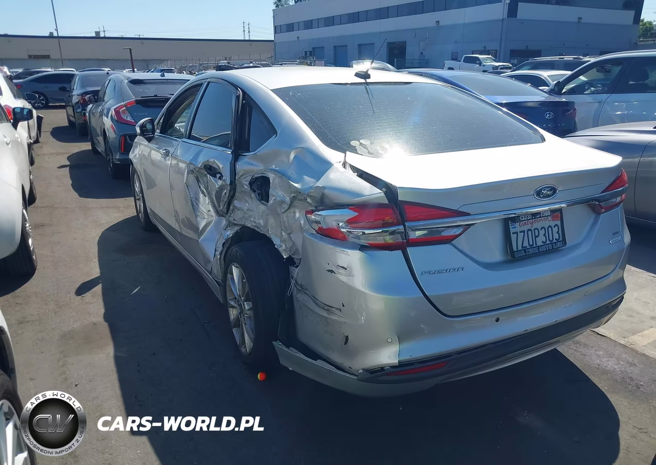 2017 Ford Fusion Se VIN:3FA6P0HD8HR414092 - 3