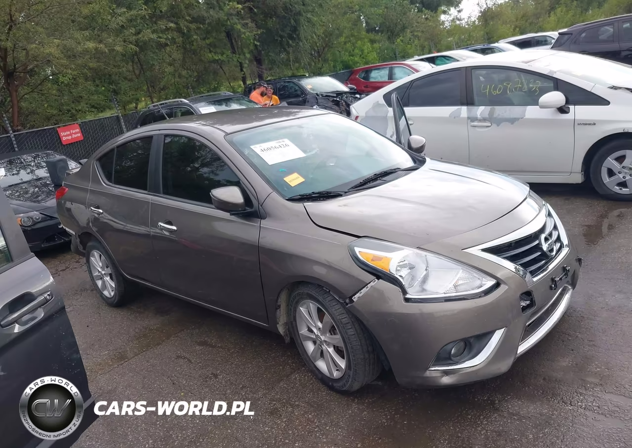 2015 Nissan Versa 1.6 Sl