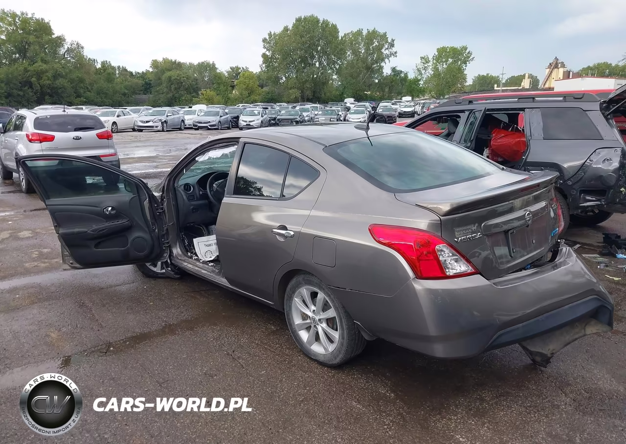 2015 Nissan Versa 1.6 Sl VIN:3N1CN7AP9FL831319 - 3