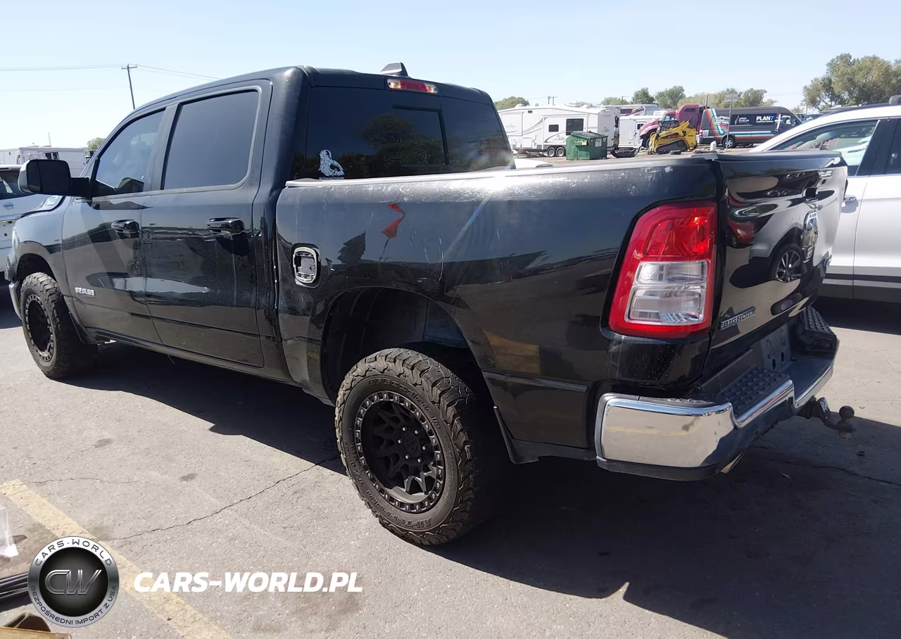 2021 Ram 1500 Big Horn 4X4 5'7 Box VIN:1C6SRFFM2MN740399 - 3