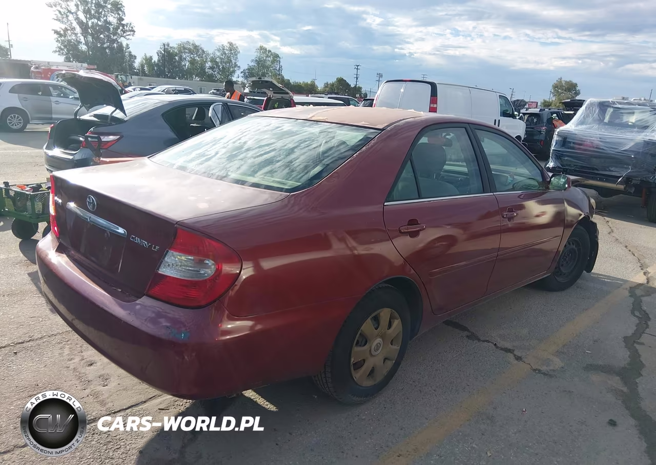 2003 Toyota Camry Le VIN:4T1BE32K83U230260 - 4