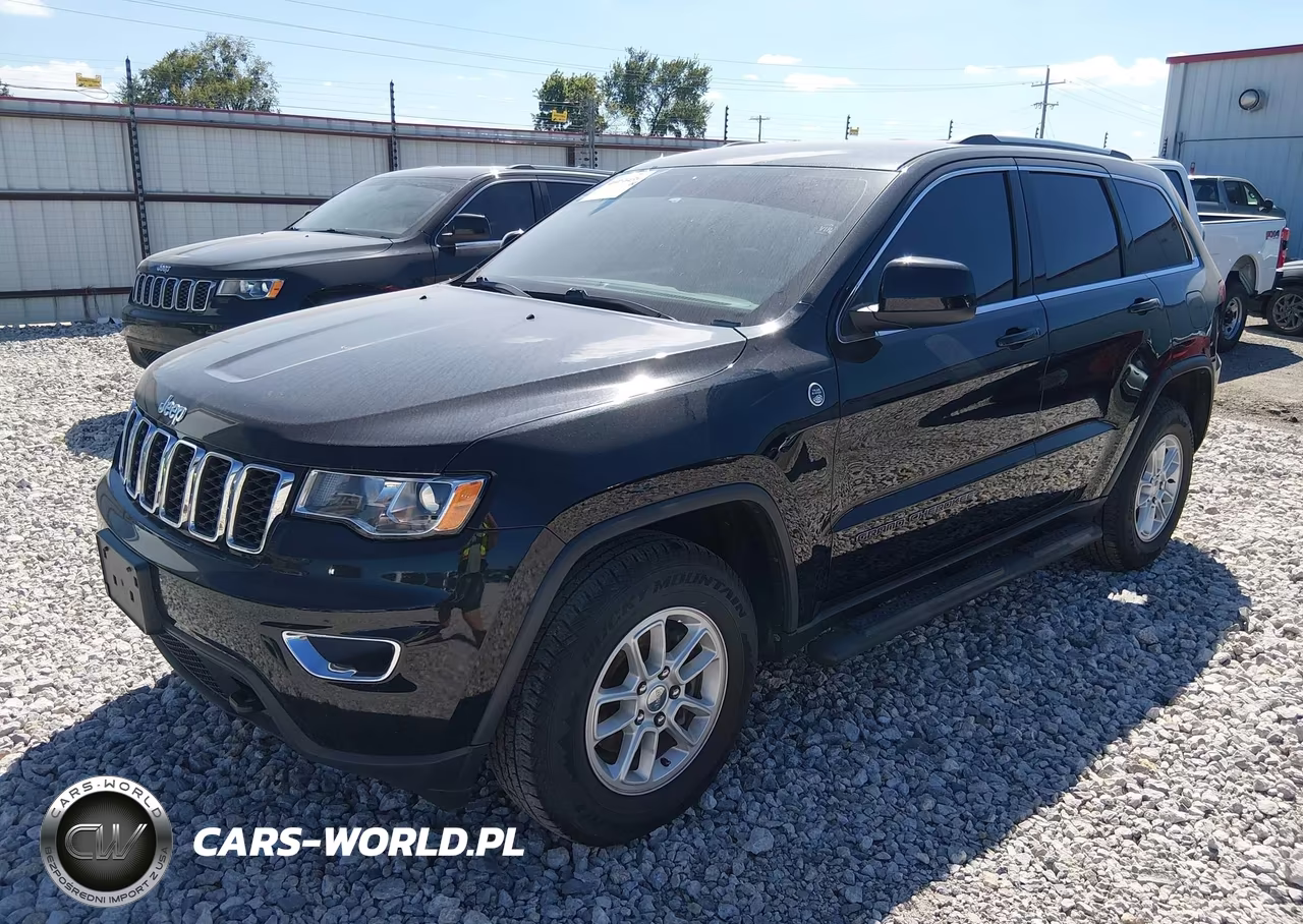 2019 Jeep Grand Cherokee Laredo E 4X4 VIN:1C4RJFAG7KC807510 - 2