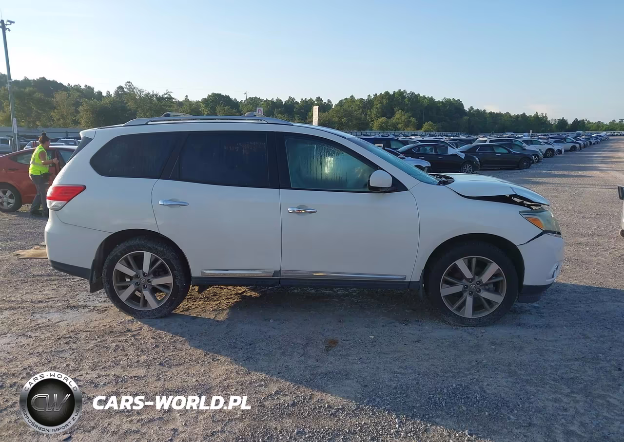 2013 Nissan Pathfinder Platinum VIN:5N1AR2MN7DC608464 - 13