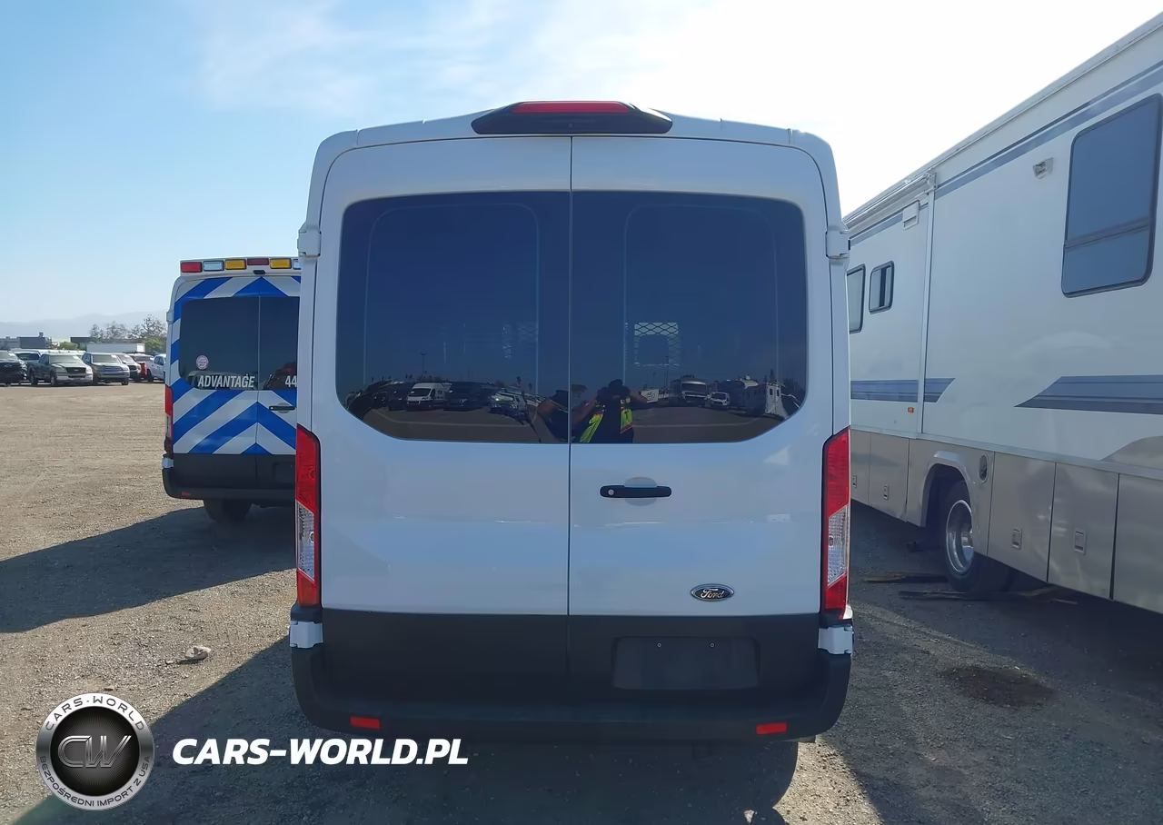 2023 Ford Transit-150 VIN:1FTYE1C89PKB32216 - 16