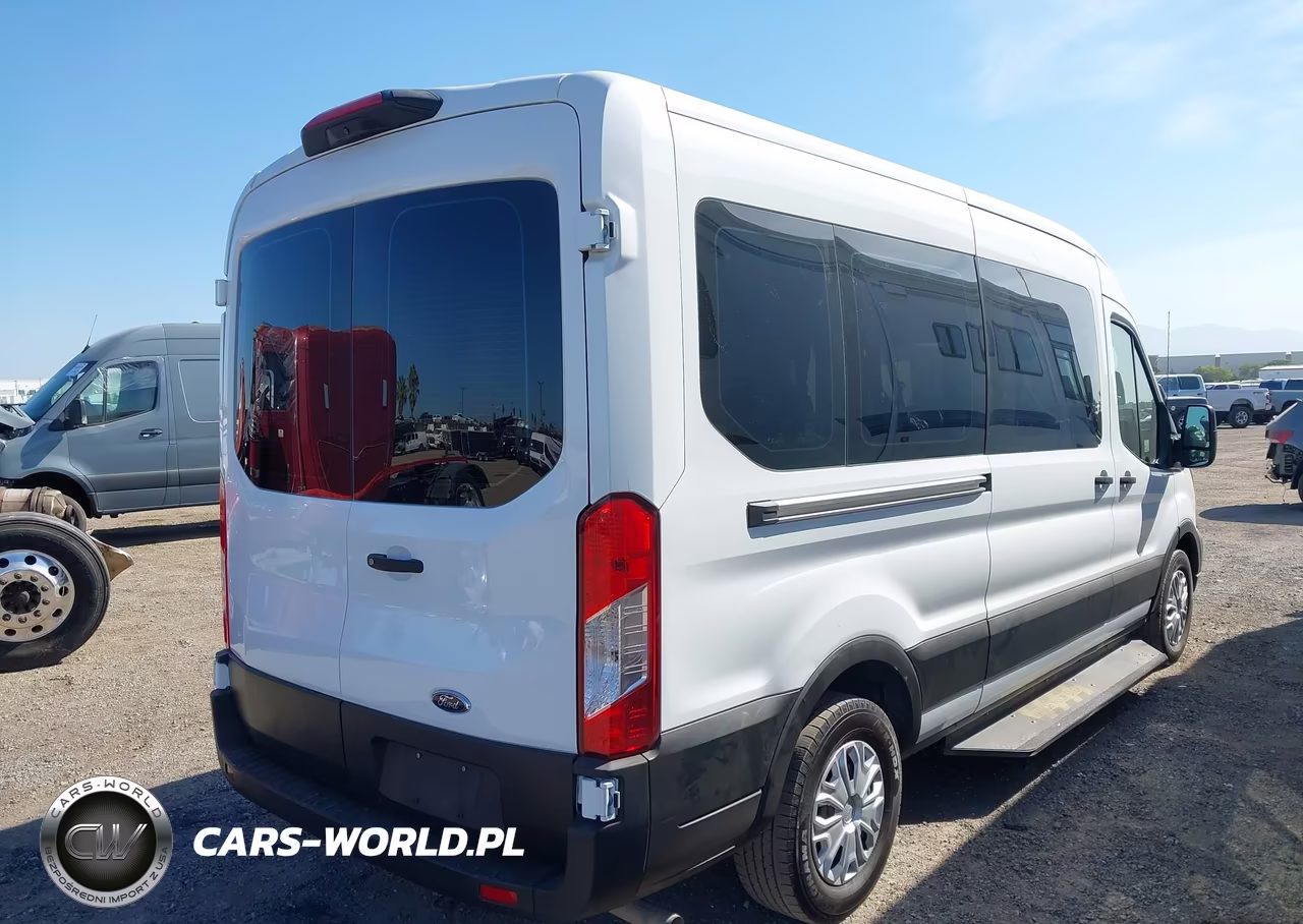 2023 Ford Transit-150 VIN:1FTYE1C89PKB32216 - 4