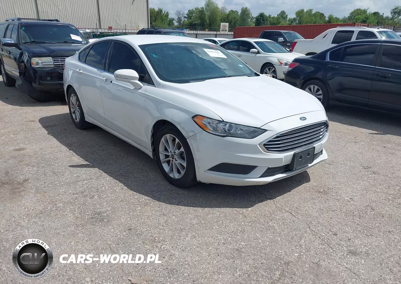 2017 Ford Fusion Se VIN:3FA6P0H77HR164290 - 1