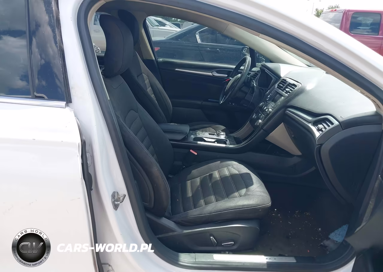 2017 Ford Fusion Se VIN:3FA6P0H77HR164290 - 5