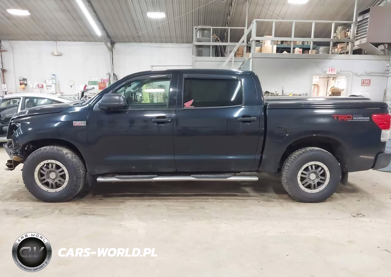 2010 Toyota Tundra Grade 5.7L V8 VIN:5TFDY5F11AX146715 - 15