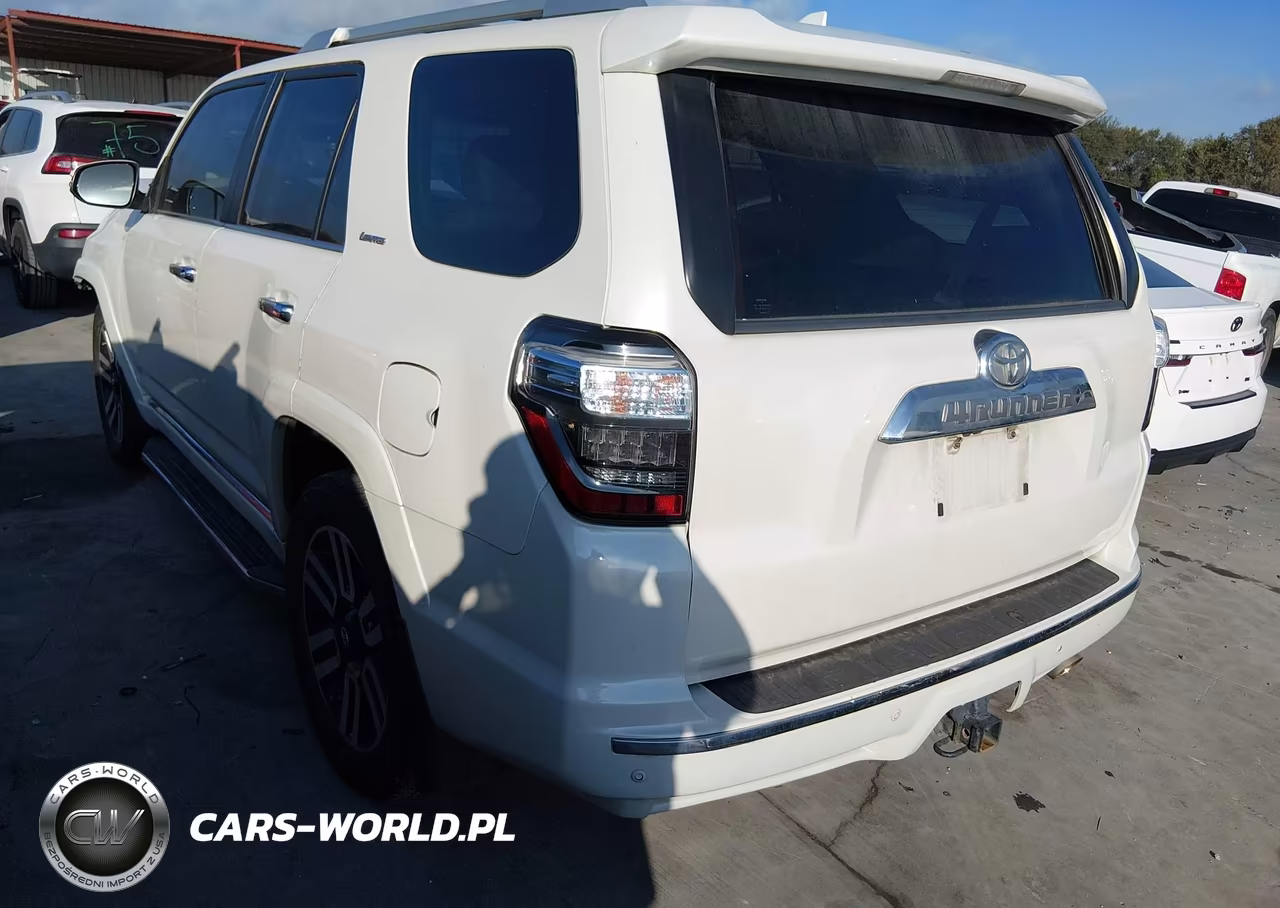 2018 Toyota 4Runner Limited VIN:JTEZU5JR6J5185628 - 3