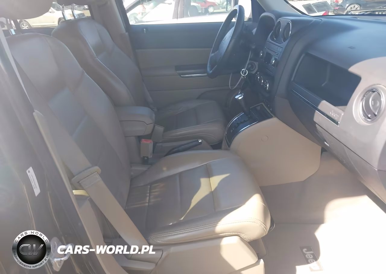 2010 Jeep Patriot Limited VIN:1J4NT4GBXAD581703 - 5