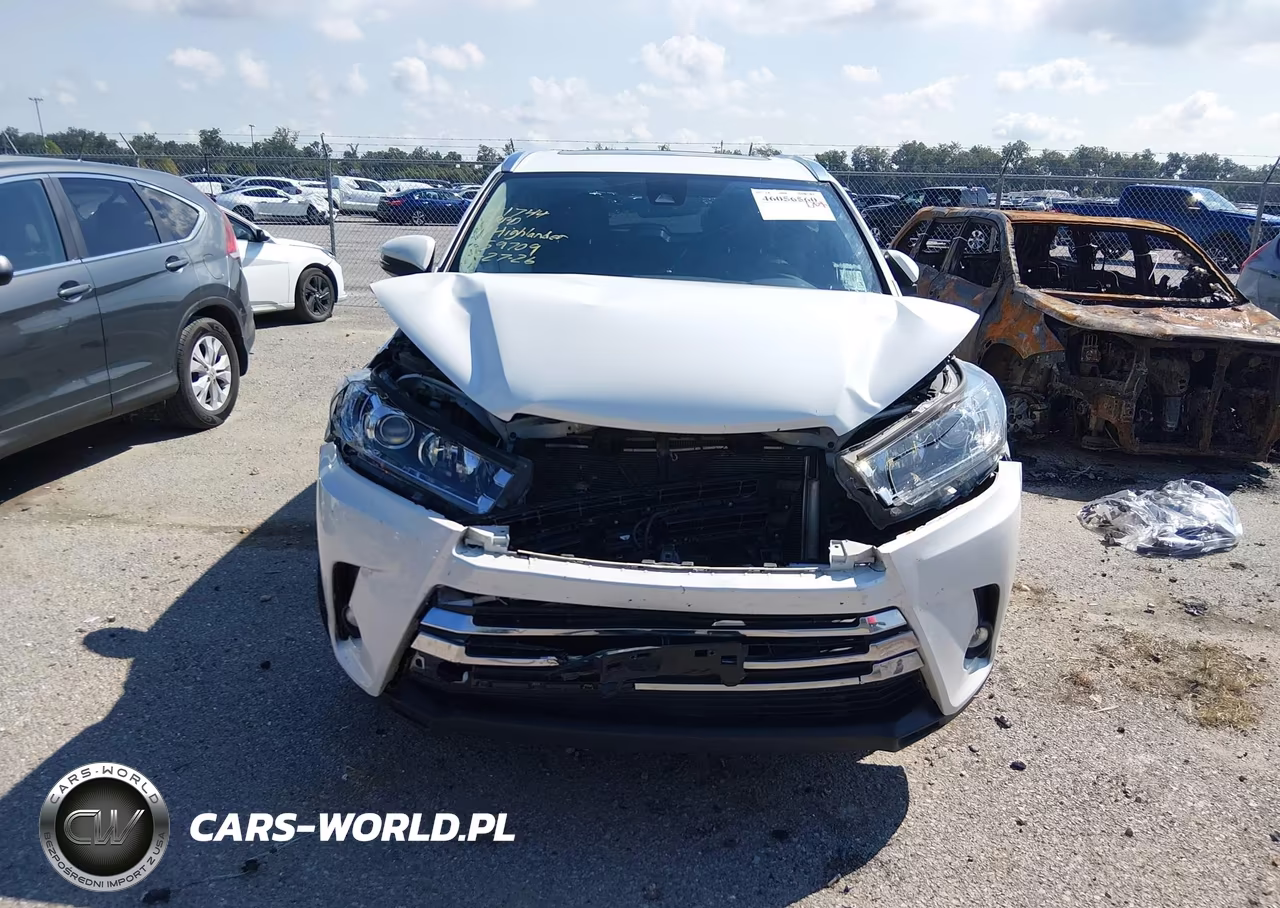 2019 Toyota Highlander Limited VIN:5TDYZRFH5KS359709 - 12
