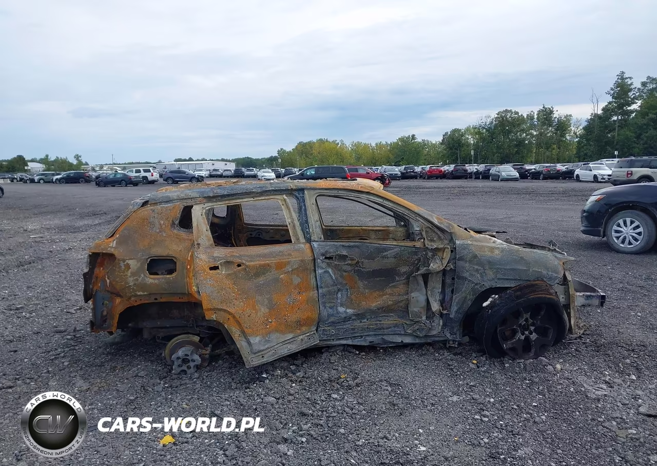 2018 Jeep Compass Limited 4X4 VIN:3C4NJDCB6JT163361 - 12