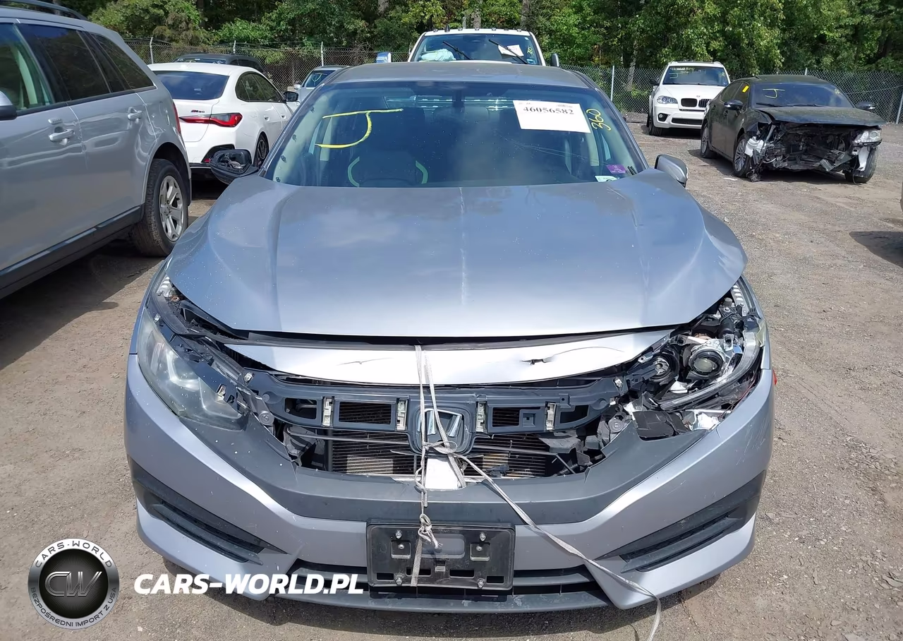 2018 Honda Civic Lx VIN:2HGFC2F5XJH605819 - 12