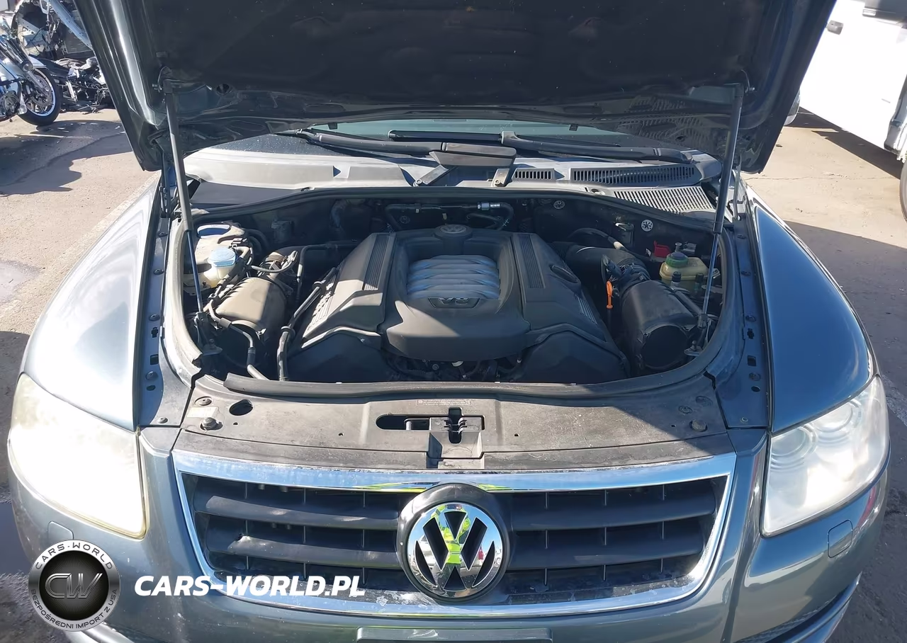 2004 Volkswagen Touareg V8 VIN:WVGCM77L94D063084 - 10