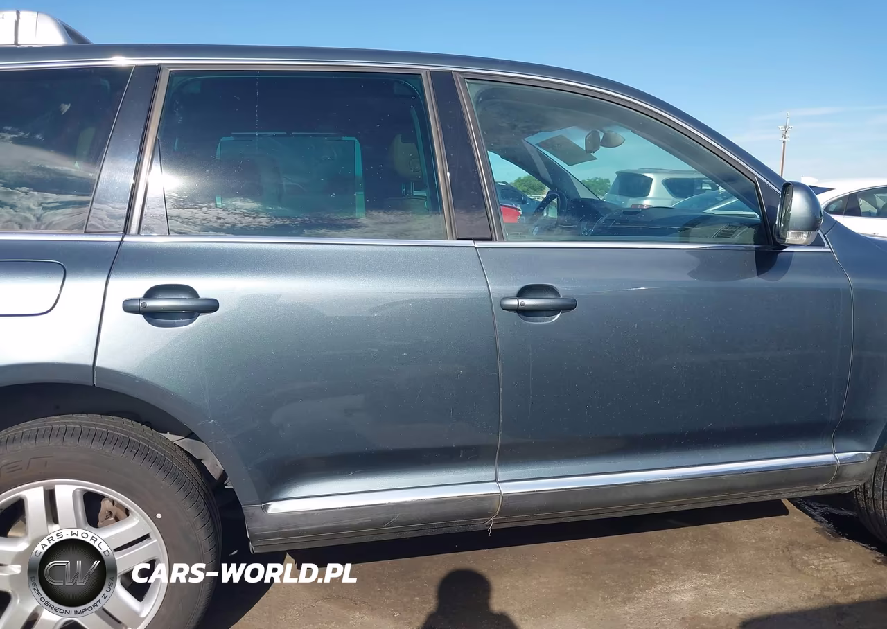 2004 Volkswagen Touareg V8 VIN:WVGCM77L94D063084 - 13