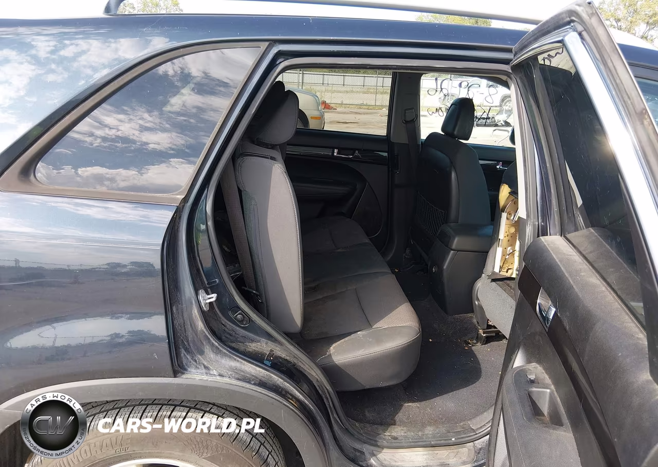 2012 Kia Sorento Lx VIN:5XYKT3A62CG290776 - 8