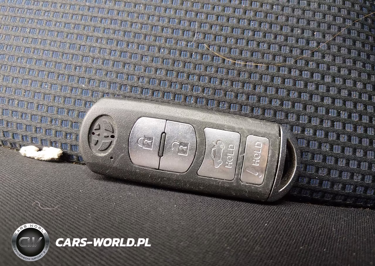 2017 Toyota Yaris Ia VIN:3MYDLBYV4HY180025 - 11