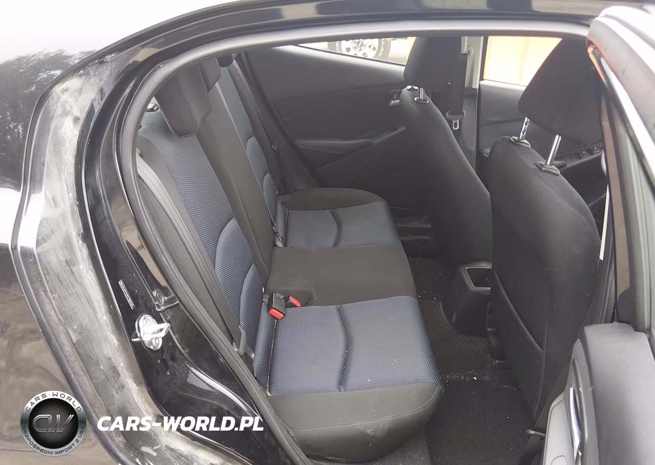 2017 Toyota Yaris Ia VIN:3MYDLBYV4HY180025 - 8