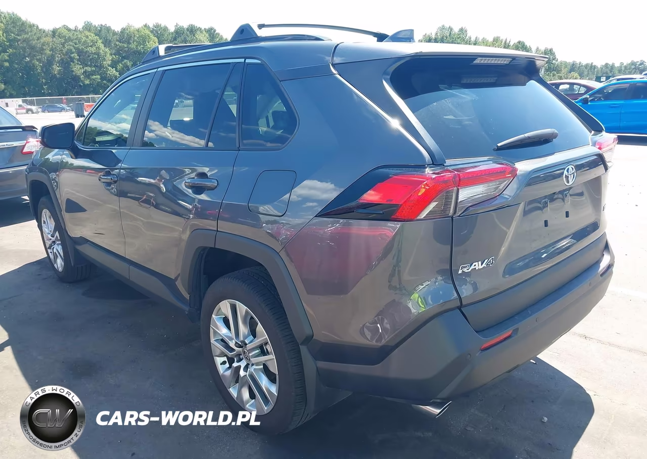 2025 Toyota Rav4 Xle Premium VIN:2T3C1RFV6SW421852 - 3
