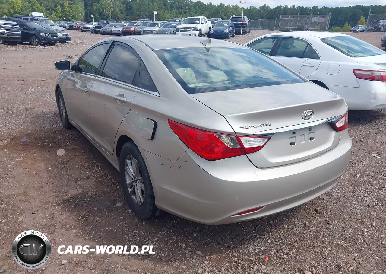 2011 Hyundai Sonata Gls VIN:5NPEB4ACXBH168458 - 3