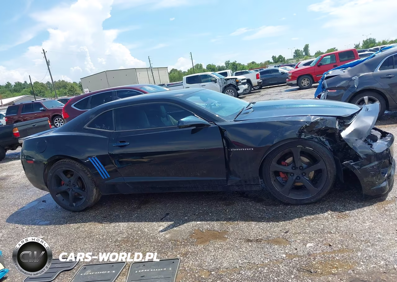 2011 Chevrolet Camaro 2Lt VIN:2G1FC1ED6B9154846 - 13