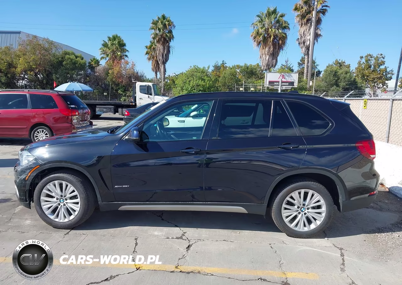 2018 BMW X5 xDrive35I VIN:5UXKR0C5XJ0X91482 - 14
