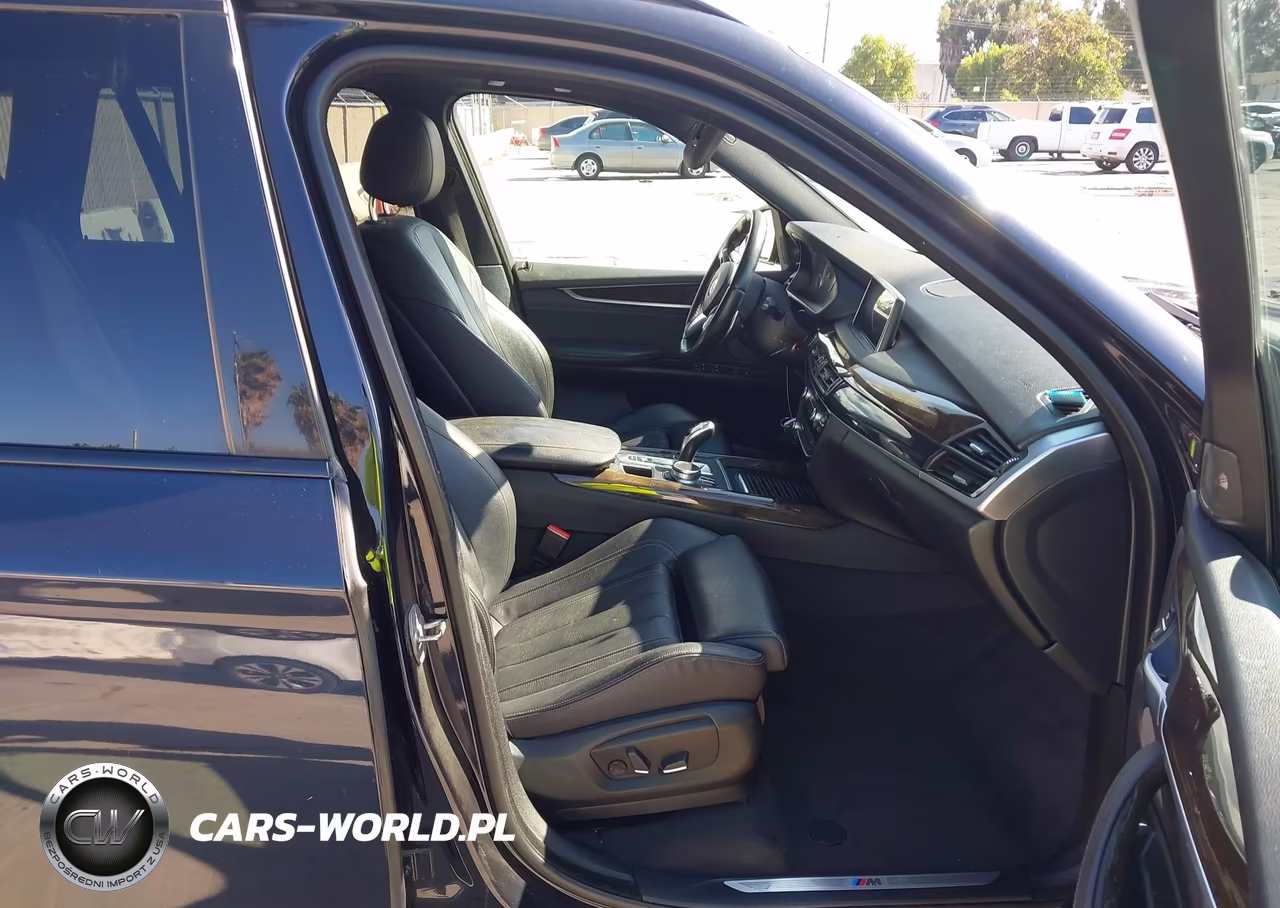 2018 BMW X5 xDrive35I VIN:5UXKR0C5XJ0X91482 - 5