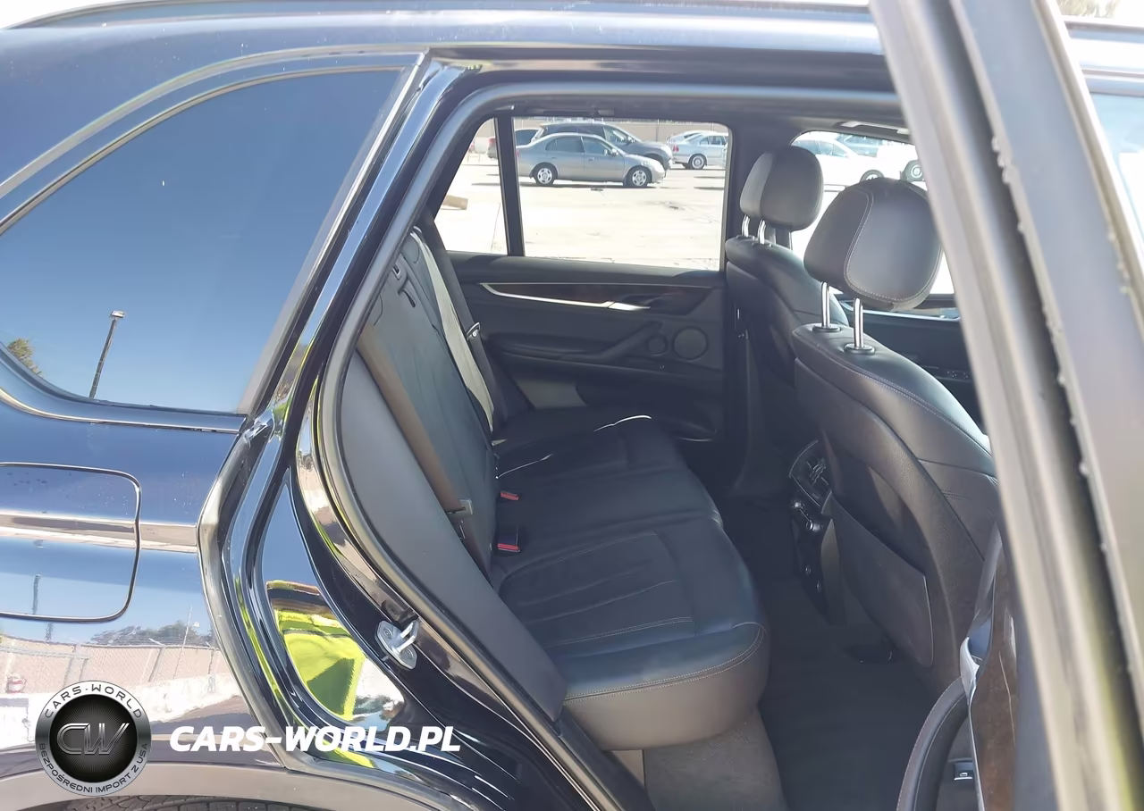2018 BMW X5 xDrive35I VIN:5UXKR0C5XJ0X91482 - 8