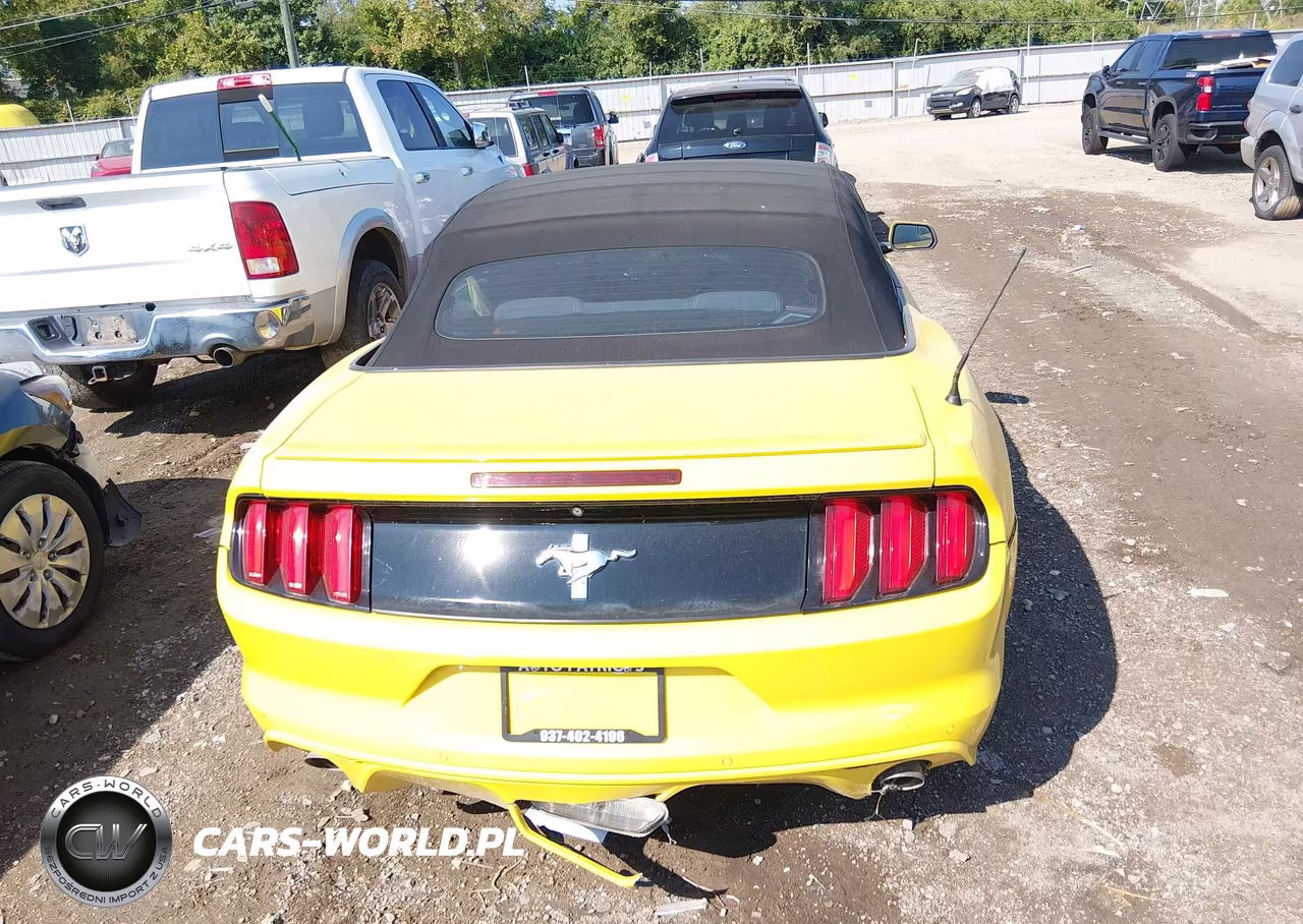 2015 Ford Mustang V6 VIN:1FATP8EM5F5338370 - 17