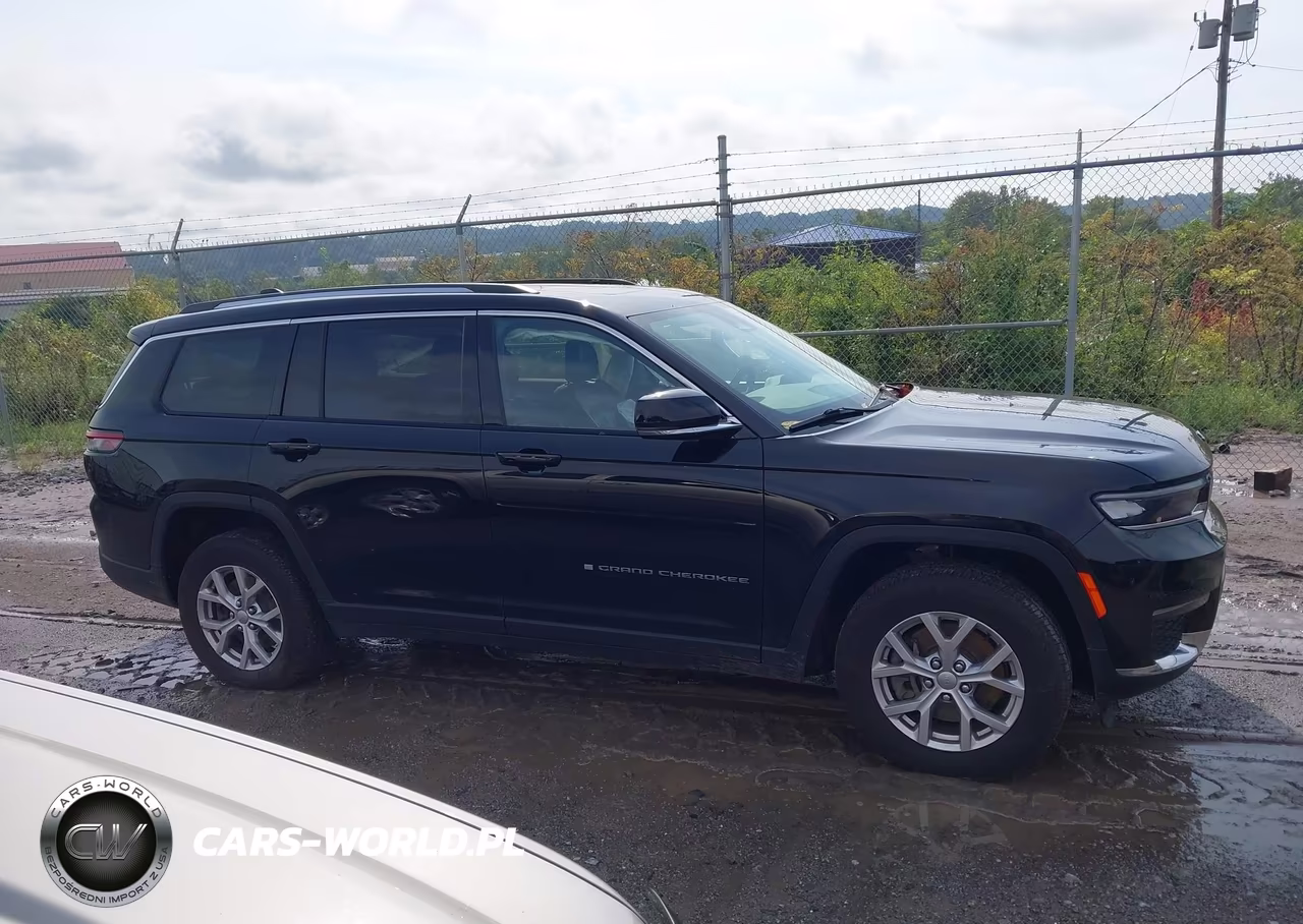 2021 Jeep Grand Cherokee L Limited 4X4 VIN:1C4RJKBG7M8109430 - 13