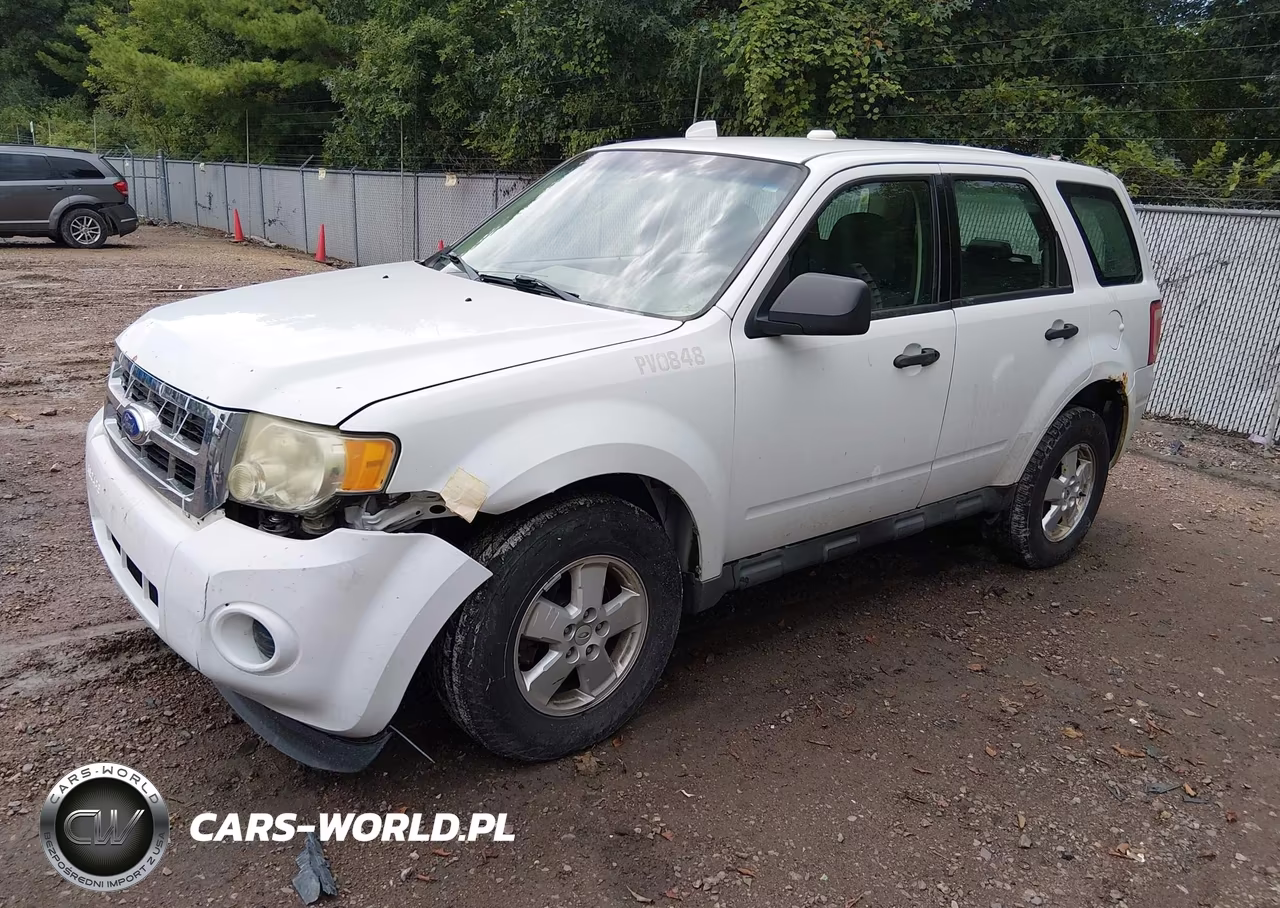 2011 Ford Escape Xls VIN:1FMCU0C74BKC64304 - 2