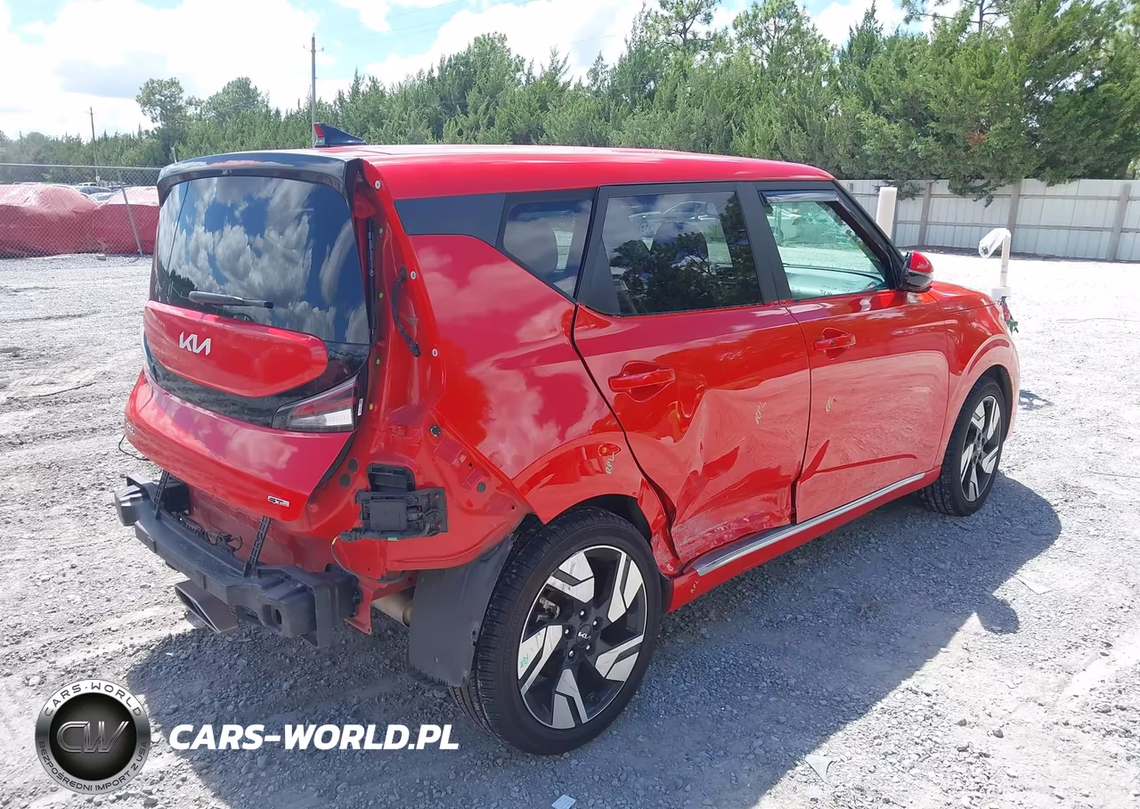 2024 Kia Soul Gt-Line VIN:KNDJ53AUXR7231923 - 4
