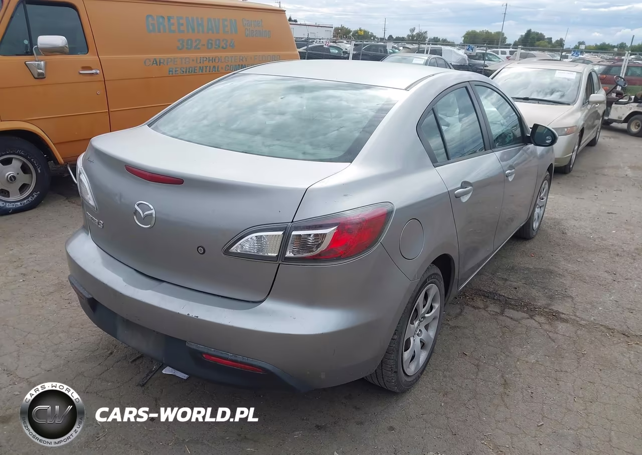 2010 Mazda Mazda3 I Sport VIN:JM1BL1SF6A1325688 - 4