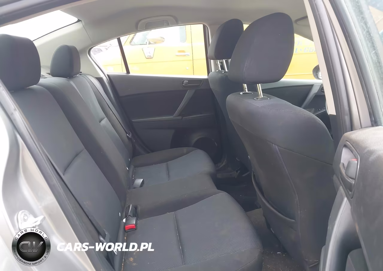 2010 Mazda Mazda3 I Sport VIN:JM1BL1SF6A1325688 - 8