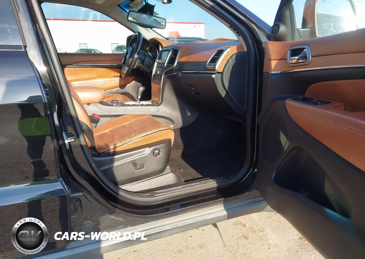 2011 Jeep Grand Cherokee Overland VIN:1J4RR6GT6BC662712 - 5