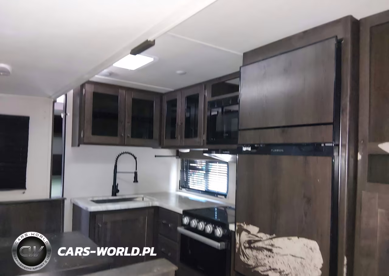 2022 Grand Design Recreat Vehicles Transcend X VIN:573TT3729N8821760 - 12