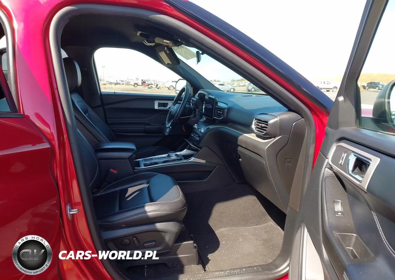 2020 Ford Explorer Xlt VIN:1FMSK7DH3LGC10059 - 5