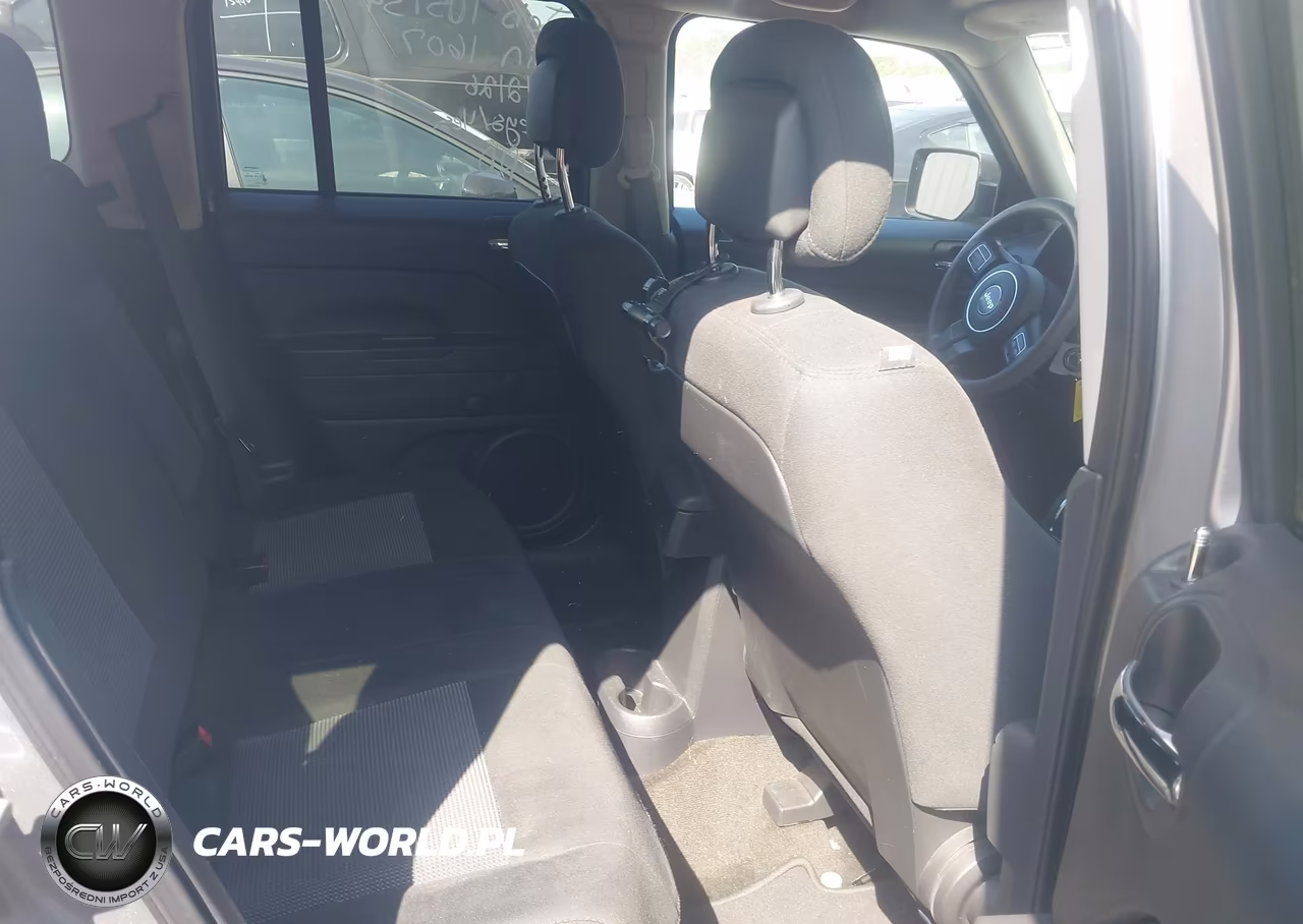 2016 Jeep Patriot Sport VIN:1C4NJPBBXGD601607 - 8