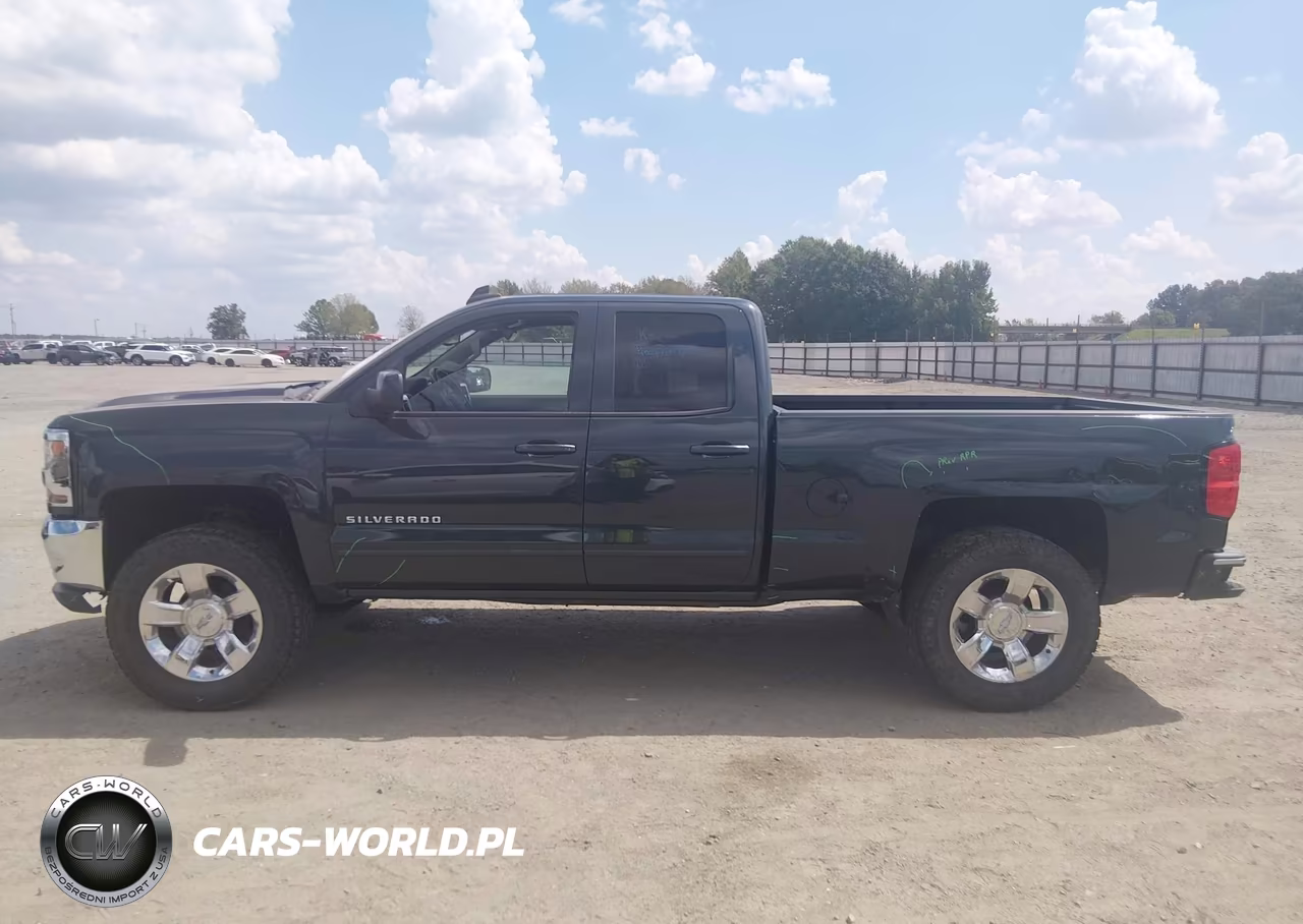 2018 Chevrolet Silverado 1500 1Lt VIN:2GCVKREC8J1100571 - 14