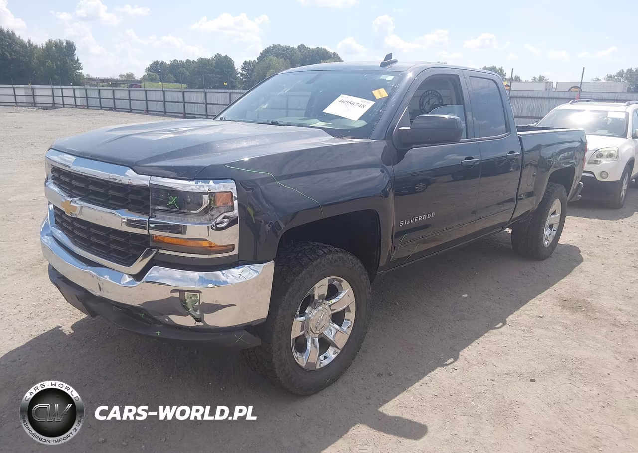 2018 Chevrolet Silverado 1500 1Lt VIN:2GCVKREC8J1100571 - 2