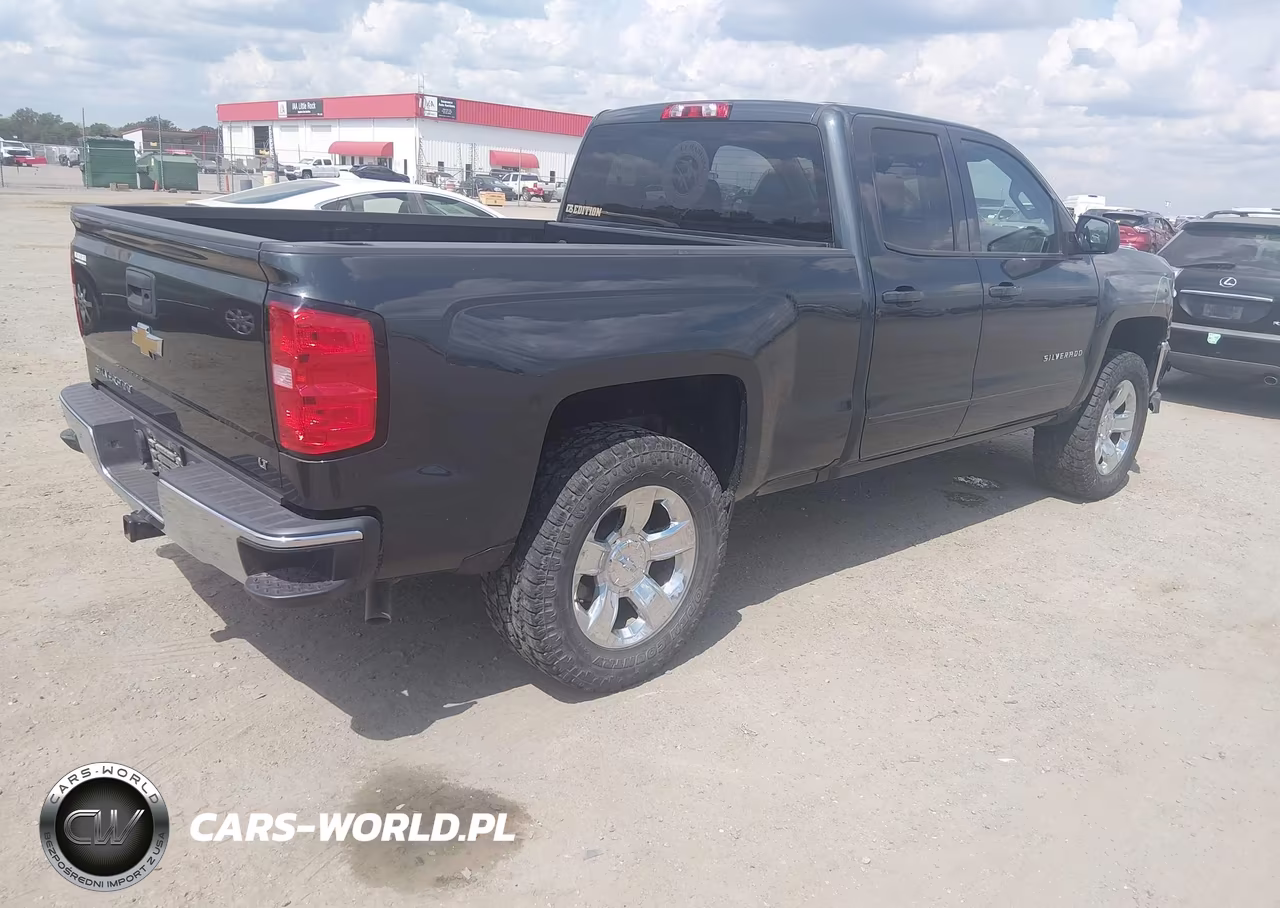 2018 Chevrolet Silverado 1500 1Lt VIN:2GCVKREC8J1100571 - 4