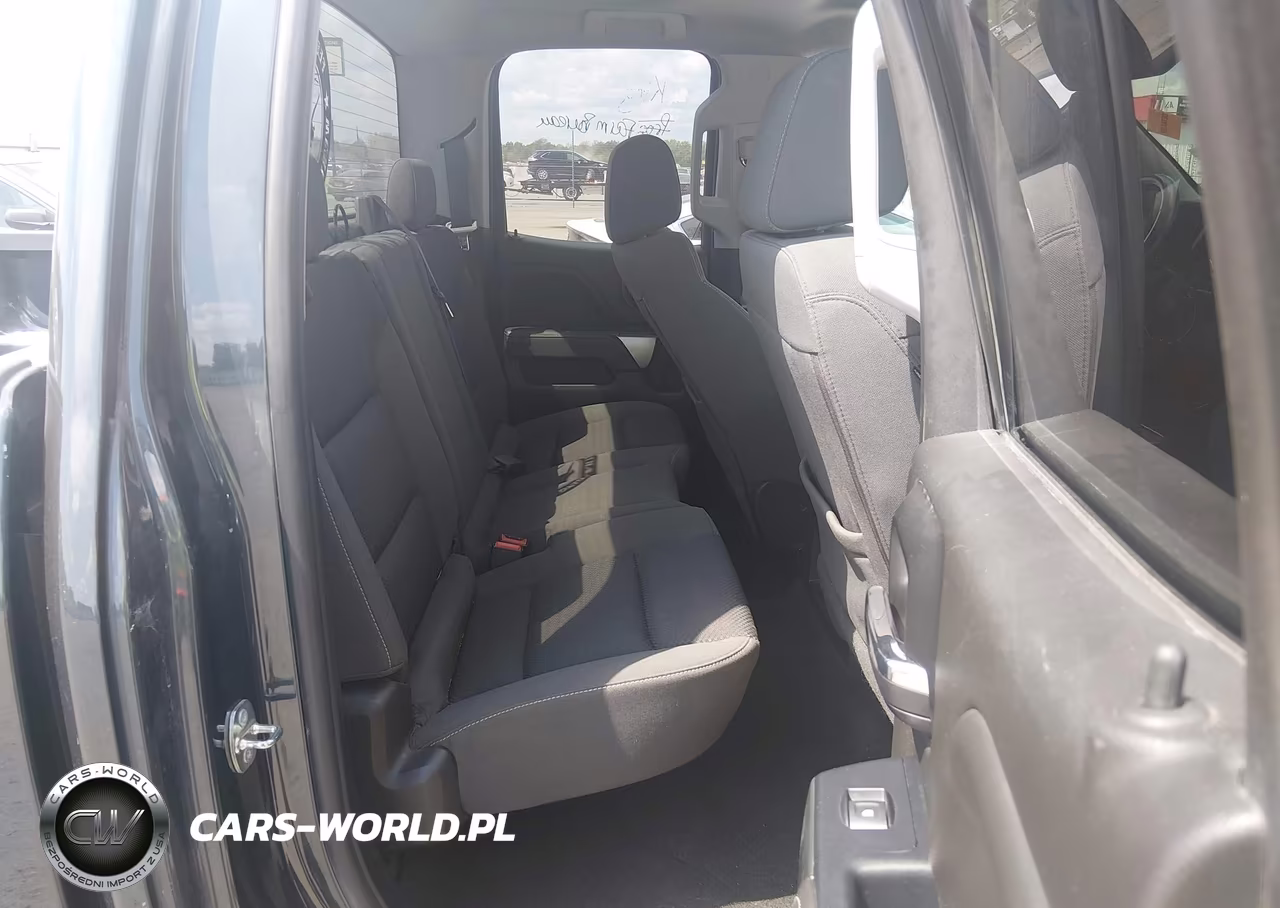 2018 Chevrolet Silverado 1500 1Lt VIN:2GCVKREC8J1100571 - 8