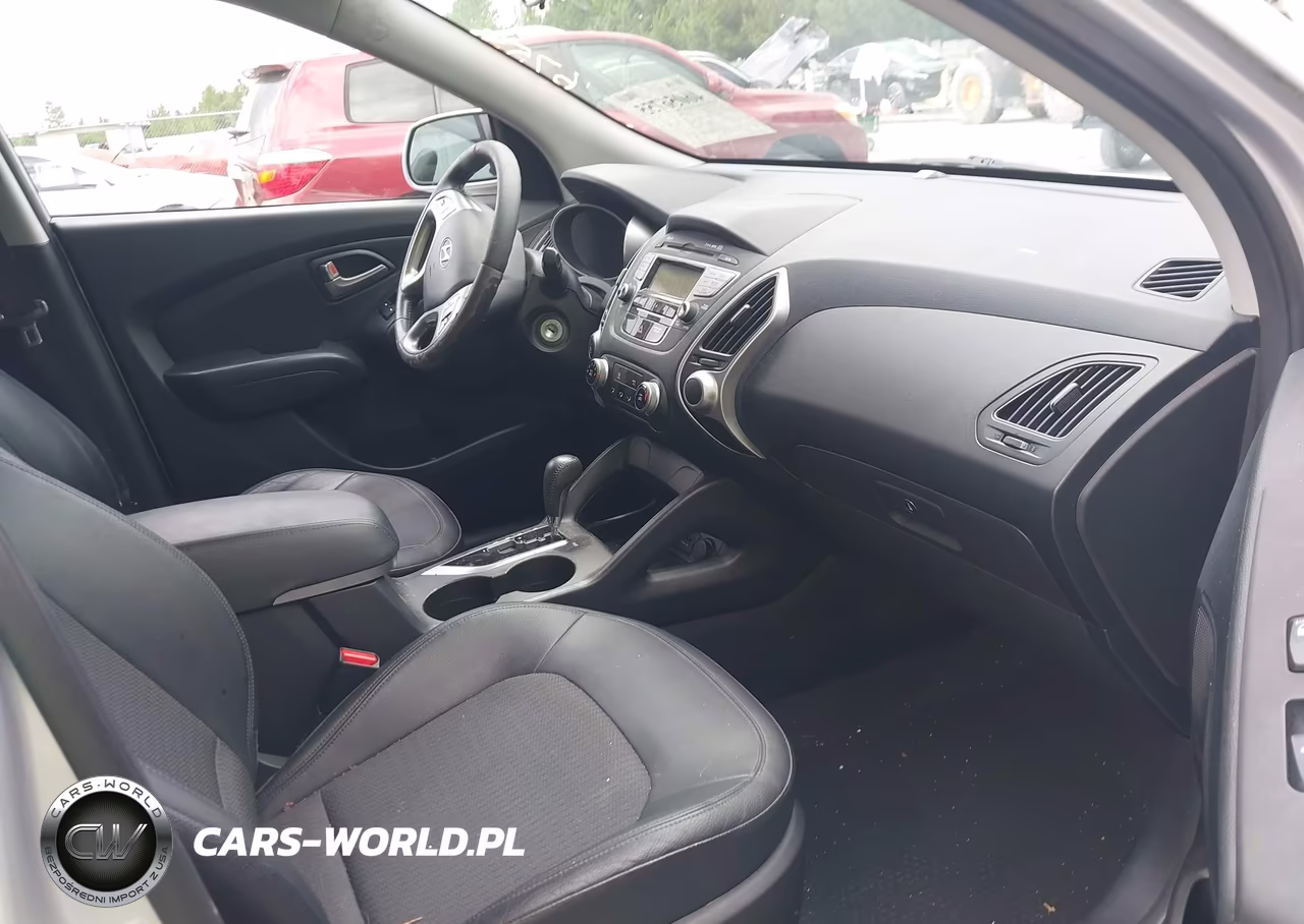 2011 Hyundai Tucson Gls VIN:KM8JU3AC9BU260309 - 5